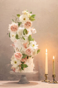 Wafer paper flowers cascade- Petite Pivoine Cakes