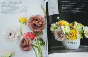 Wafer paper ranunculus- Petite Pivoine Cakes