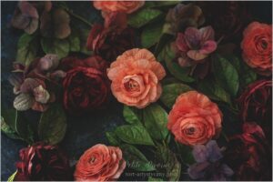 Wafer paper ranunculus and foliage- Petite Pivoine Cakes