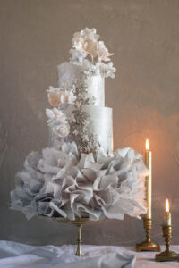 Grey Elegance wafer paper wedding cake- Petite Pivoine Cakes