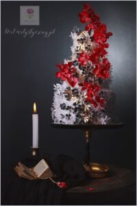 In the Library wafer paper wedding cake- Petite Pivoine Cakes